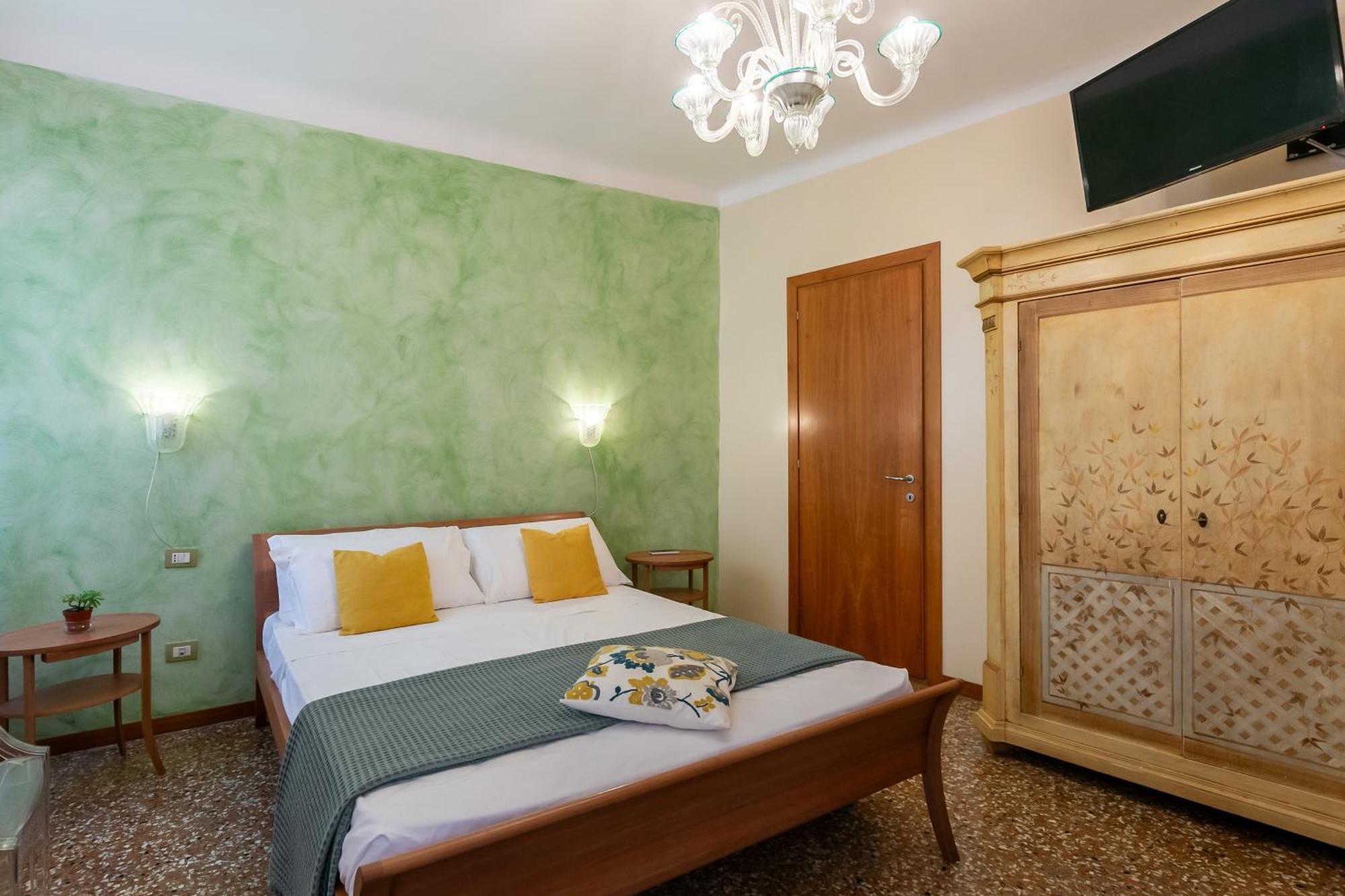 Taverna San Lio Венеция Экстерьер фото